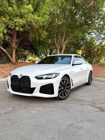 420i M Sport - 5 Years Warranty - 5 Years Free Service - GCC Specs