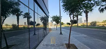 EXCLUSIVE | EXTRA-LARGE COMMERCIAL SPACE | SHELL & CORE