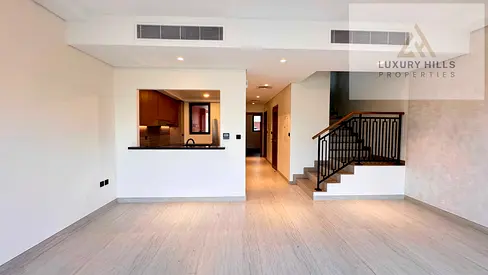 4 Bed TH| Single Row | Near Exit