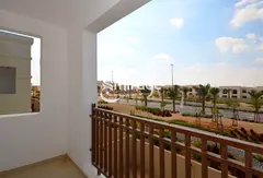 Family Home | Vacant 2BR TH | Prime Location