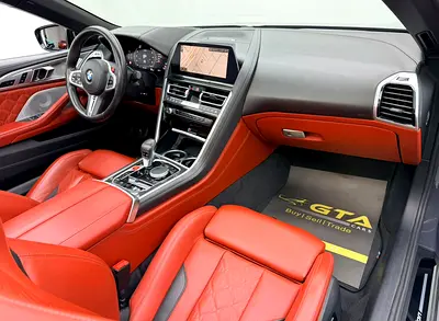 صورة 10 لـ 2020 BMW M8