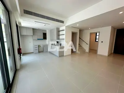 IDEAL FAMILY HOME |SPACIOUS 3BR | PRIME LOCATION