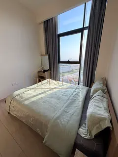 Modern 1BR in Azizi Riviera | Monthly Stay | Pool & Gym