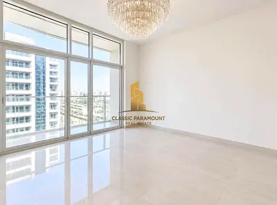 NEXT TO METRO | 1BED CONVIRTABLE TO 2BED