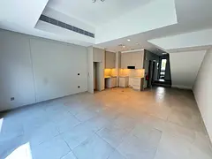 UNFURNISHED | VACANT | EASY ACCESS