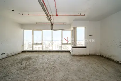 Full Floor | Prime Location | DED License