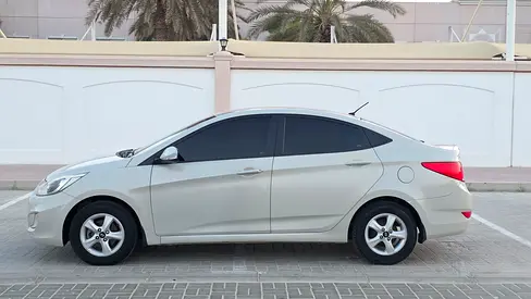 صورة 7 لـ 2015 Hyundai ACCENT