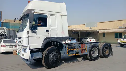 6-WHEEL TRUCK FOR SALE