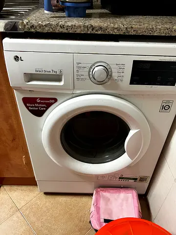 LG Front Load Washing Machine 7kg - Good Working Condition
