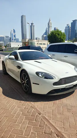 صورة 5 لـ 2013 Aston Martin VANTAGE