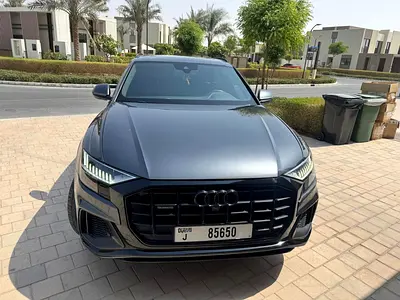 2019 AUDI Q8 — фото 2