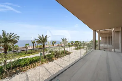Brand New | Sea, Dubai Eye, and Sunset Views