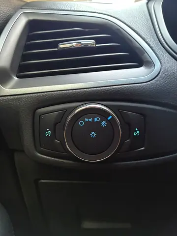 2016 FORD EDGE 缩略图 20