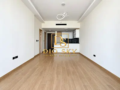 Spacious | Chiller Free | Available Now