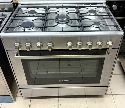 Bosch 5-Burner Stainless Steel Gas Cooker with Oven - Good Condition
