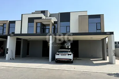 Corner Villa | Single Row | Near Pool & Park