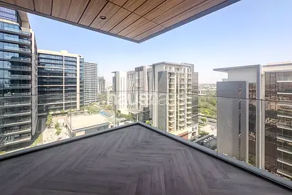 Corner Unit | High Floor | Pool View