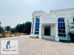 Separate entrance / 5 Master B/R Villa / Driver room / Outside Kitchen