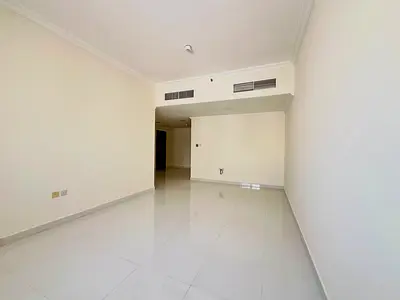 Amazing offer 3 Badroom apartment with separate hall price 60k