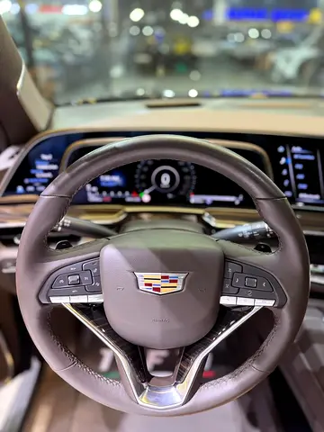 2024 Cadillac ESCALADE — фото 10