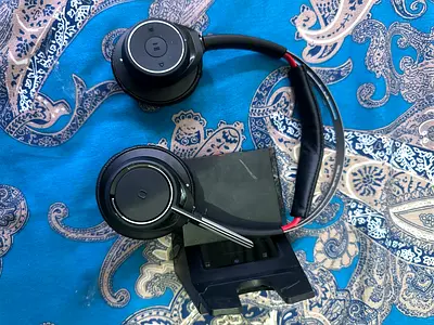 Plantronics Voyager Focus Used Bluetooth Over-Ear Headphones with Charging Dock