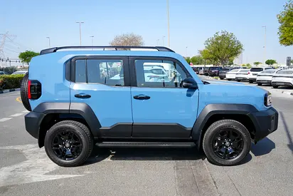 2027 Toyota FJ CRUISER 缩略图 18