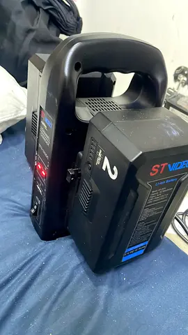 St Video Charger and batteries fir sale minimum price urgent sale