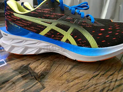 ASICS Gel-Excite men's running shoes, size 44. Unwanted gift