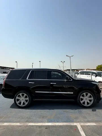 2015 Cadillac ESCALADE — фото 3