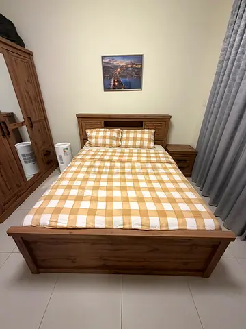 Queen size bedroom set including mattress, bedside table , dresser & wardrobe in excellent condition