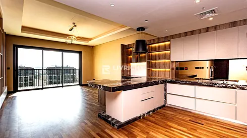 FULLY UPGRADED | LUXURIOUS LIVING | FULL PARK VIEW