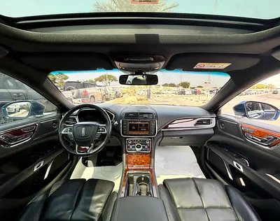 2018 Lincoln CONTINENTAL — миниатюра 11