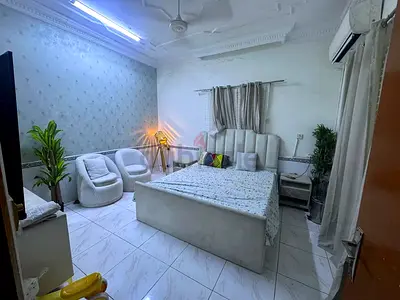 Furnished Room with Attached Washroom Free Parking - SEWA INCLUDED