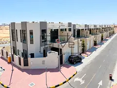 G+P+5 Building plot | Tilal Mall Facing | With Retail & Sekka