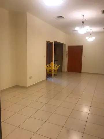 Spacious STUDIO with Balcony