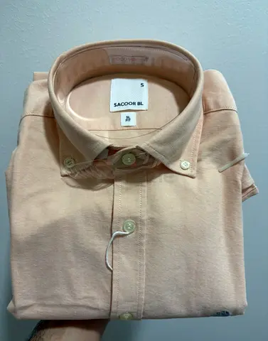 Light peach men’s casual button-down shirt, size S, Slim fit