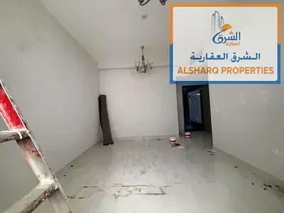 غرفه وصاله في الجرف 3 خلف السوق الصيني قريب من فستيفال عجمان  واحد حمام  تكييف مركزي  اطلاله مفتوحه  السعر 28 الف 4 دفعات  تامين شيك