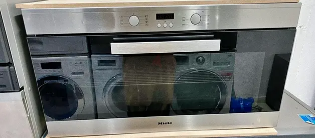 Miele Built-In Electric Oven 90 cm – Premium German Collection