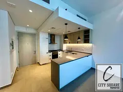 Available end of November I Spacious I Bright