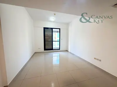 BRIGHT LAYOUT I HIGH FLOOR I SPACIOUS I READY TO MOVE I MULTIPLE CHEQUES