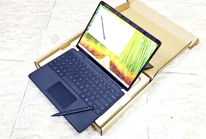 Surface Pro 9_Core i7_12Th Genration_RAM 16GB_SSD 512GB_13 inch_TouchScreen+Backlit KB+SLIM PEN 2