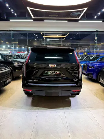 2024 Cadillac ESCALADE — фото 4