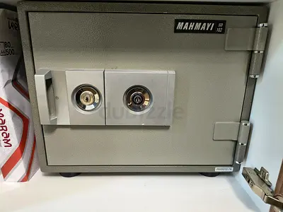 Mahmayi SD 102 Small Home/Office Safe with Dual Locks
