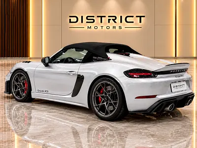 2025 Porsche 718 缩略图 6