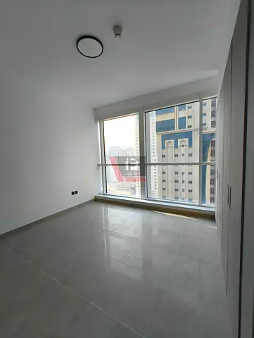 BIG LAYOUT SAPCIOUS 2BHK WITH STORE ROOM 3WASROOMS @GYM POOL NEXT TO SAHARA MALL