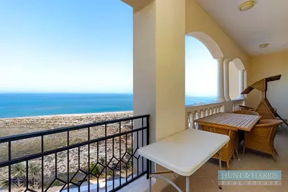 Furnished Two Bed for Rent Al Hamra Village - Sea View