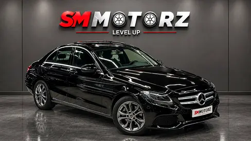 Aed 1252/M | Original Paint | Low Kms | Warranty Available | GCC Specs