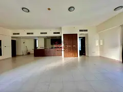 Spacious Studio For Rent Executive Tower Business Bay Dubai
