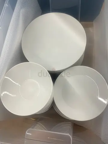 Set of white ceramic dinner plates and bowls - used, good condition