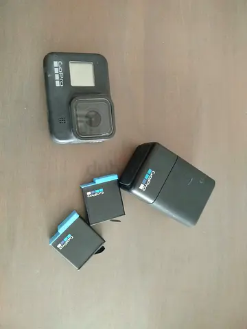 GoPro 8 black with 2 batteries and charger - used